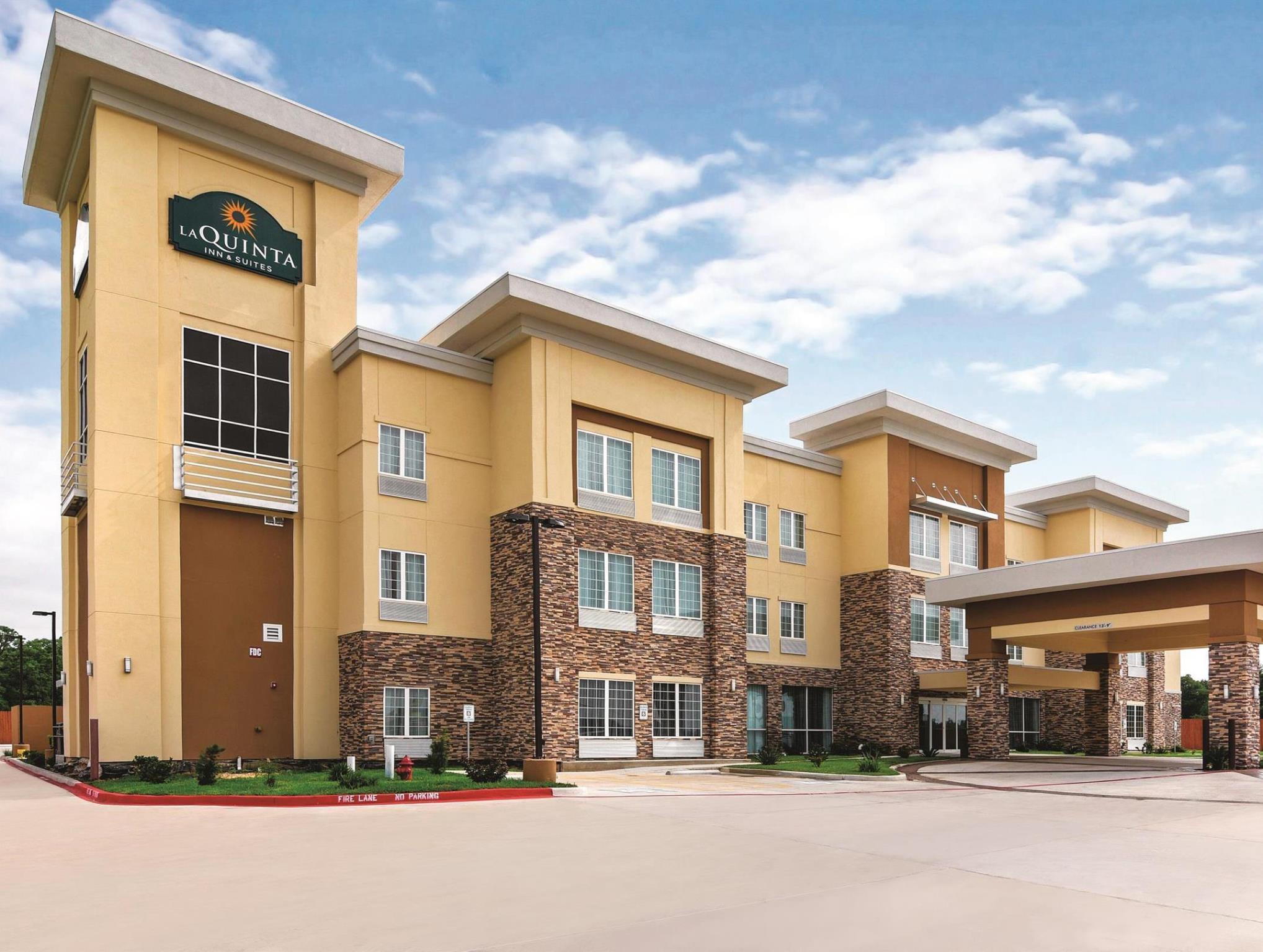 La Quinta By Wyndham Luling Hotel Exterior photo