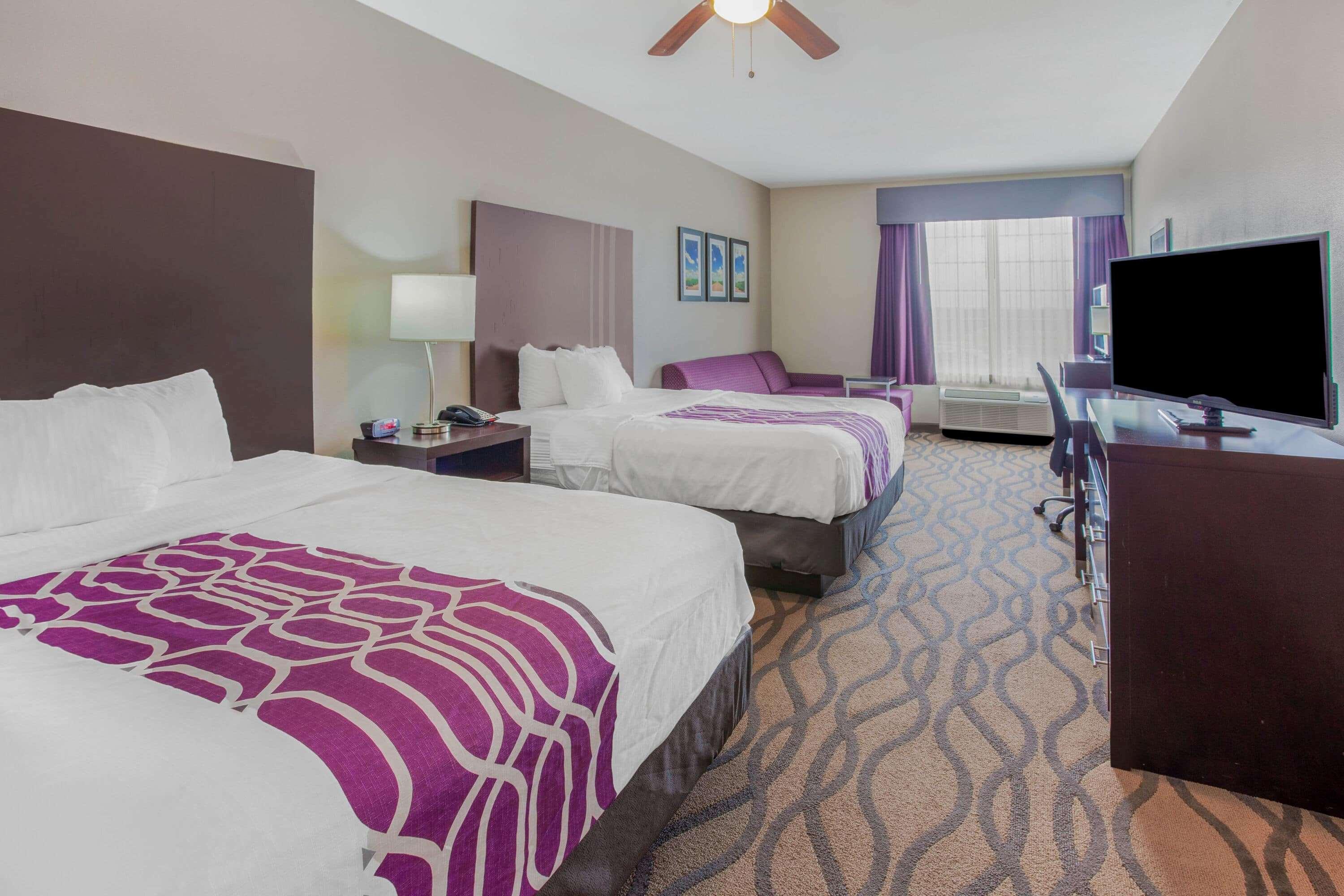 La Quinta By Wyndham Luling Hotel Exterior photo