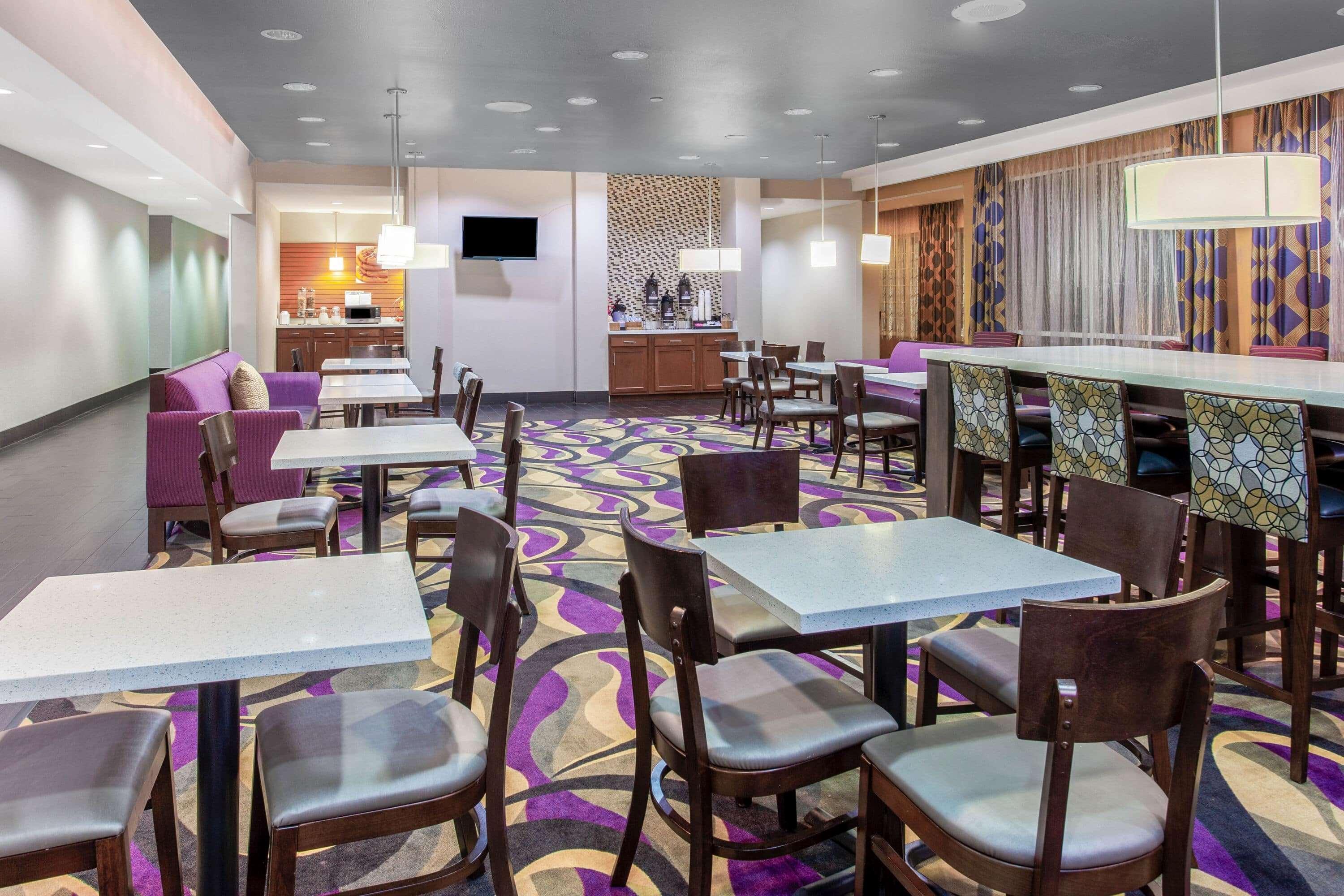 La Quinta By Wyndham Luling Hotel Exterior photo
