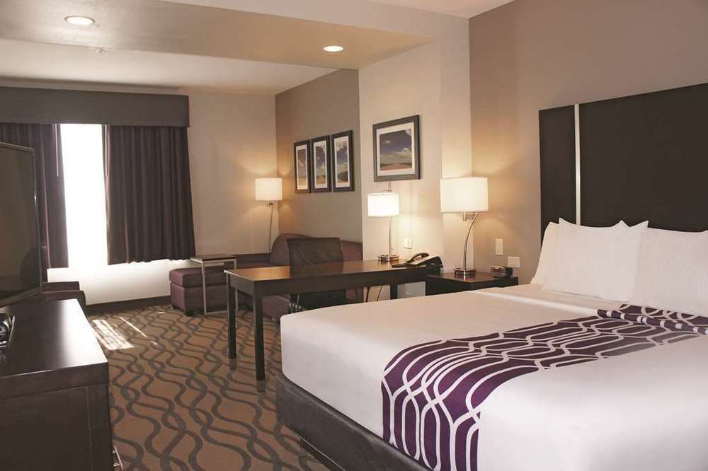 La Quinta By Wyndham Luling Hotel Room photo
