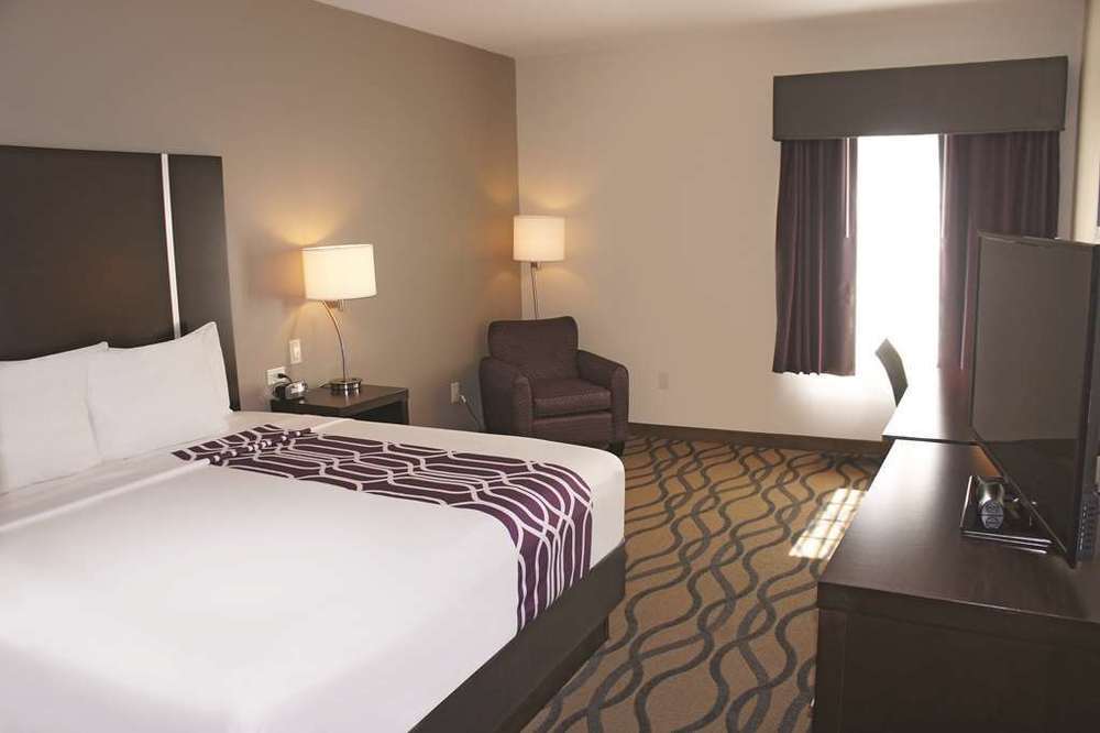 La Quinta By Wyndham Luling Hotel Room photo