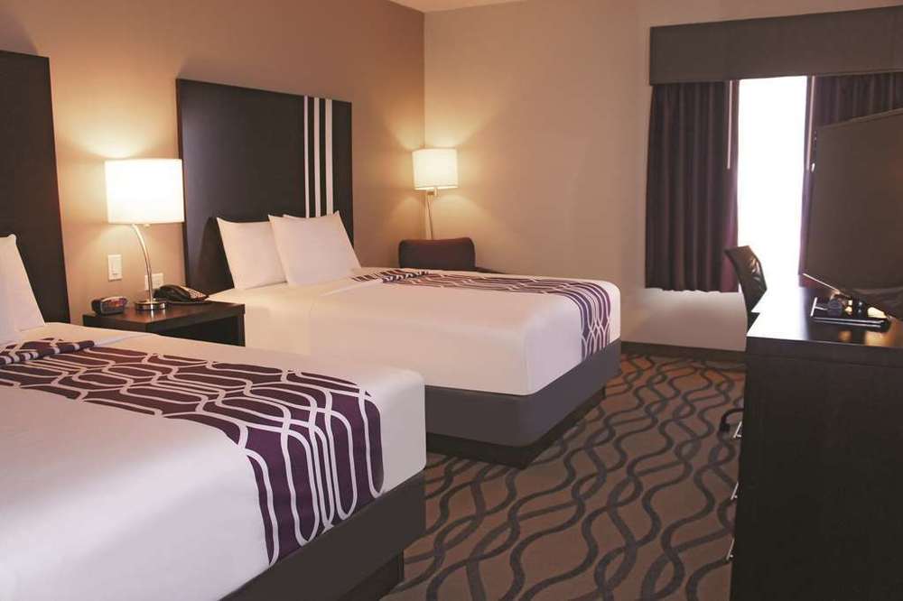 La Quinta By Wyndham Luling Hotel Room photo